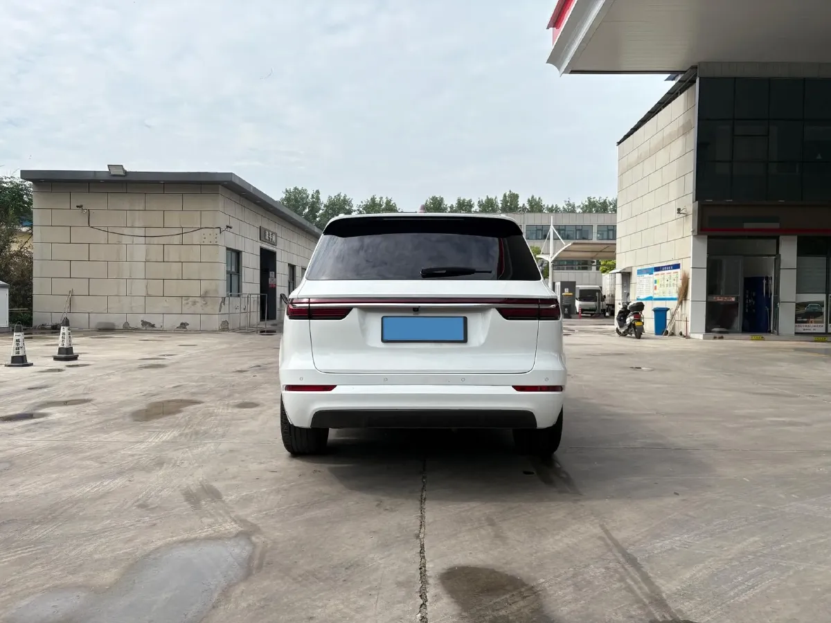 2021 Li ONE Range Extended 131HP REEV 40.5KWH,autocango,china used car exporter,china ev exporter,chinese used car exporter,chinese used ev exporter