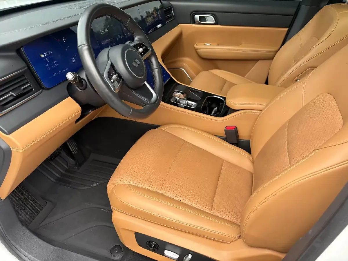 2021 Li ONE Range Extended 131HP REEV 40.5KWH,autocango,china used car exporter,china ev exporter,chinese used car exporter,chinese used ev exporter