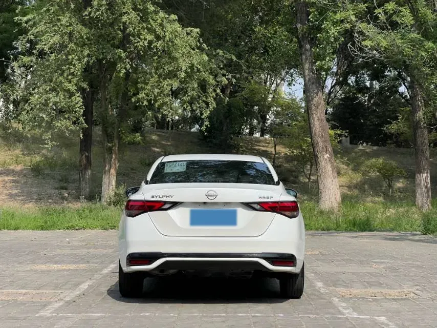 2023 Nissan Sylphy 1.6L 135HP L4 CVT,autocango,china used car exporter,china ev exporter,chinese used car exporter,chinese used ev exporter