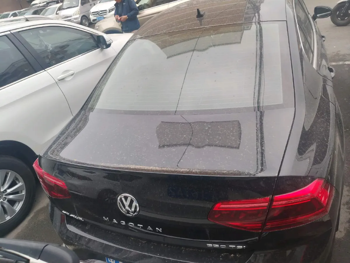 2020 Volkswagen Magotan 2.0T 186HP L4 7DCT,autocango,china used car exporter,china ev exporter,chinese used car exporter,chinese used ev exporter