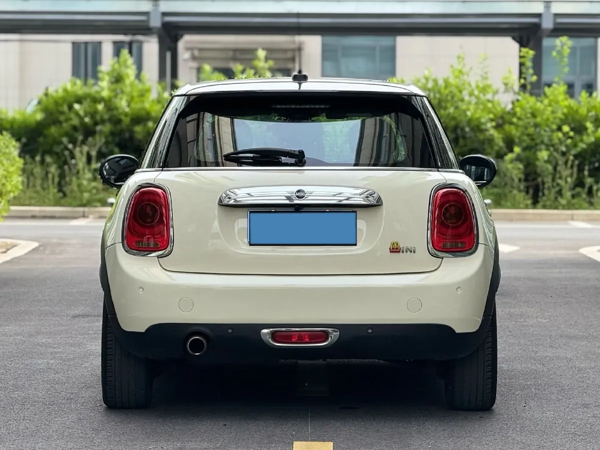 2019 MINI MINI 1.5T 102HP L3 7DCT,autocango,china used car exporter,china ev exporter,chinese used car exporter,chinese used ev exporter