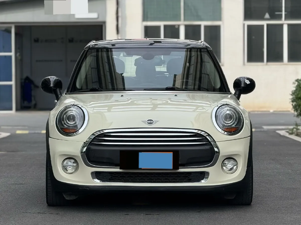 2019 MINI MINI 1.5T 102HP L3 7DCT,autocango,china used car exporter,china ev exporter,chinese used car exporter,chinese used ev exporter