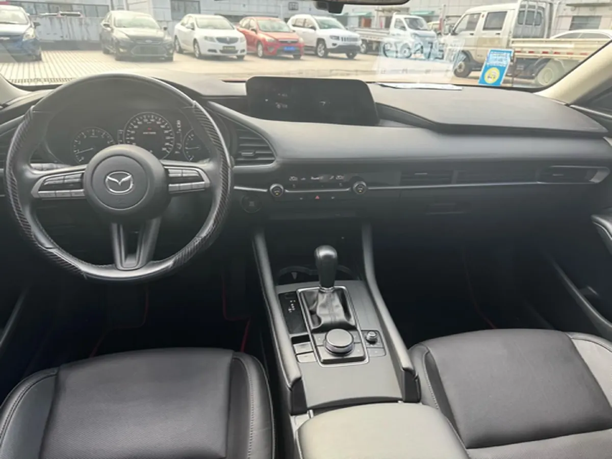 2020 Mazda 3 Axela 1.5L 117HP L4 6AT,autocango,china used car exporter,china ev exporter,chinese used car exporter,chinese used ev exporter