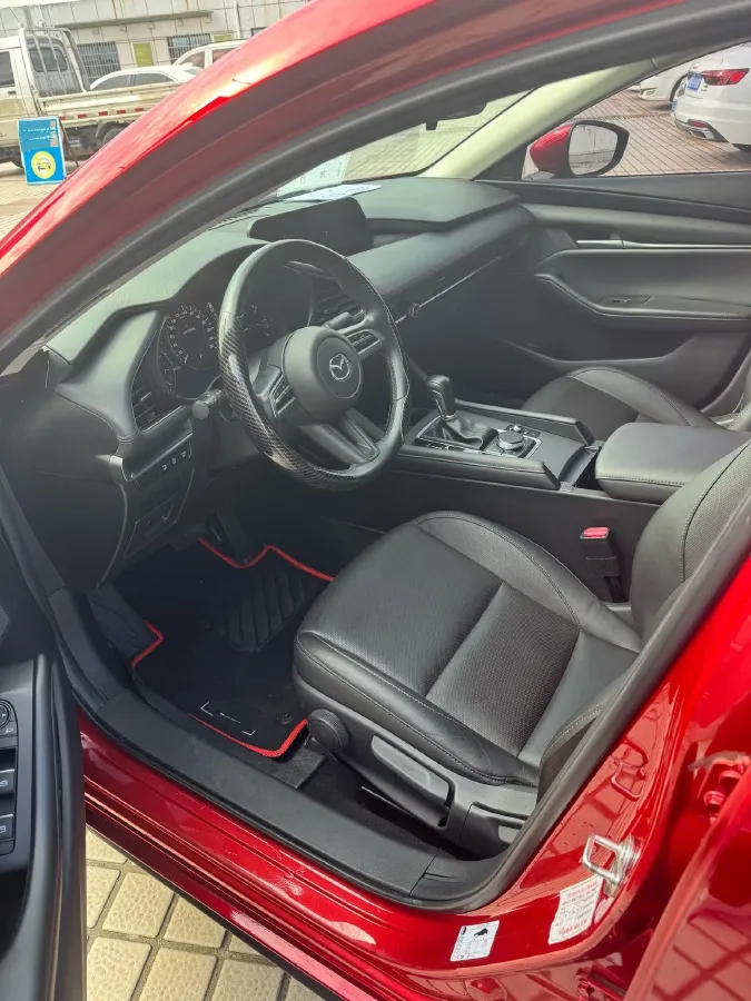 2020 Mazda 3 Axela 1.5L 117HP L4 6AT,autocango,china used car exporter,china ev exporter,chinese used car exporter,chinese used ev exporter