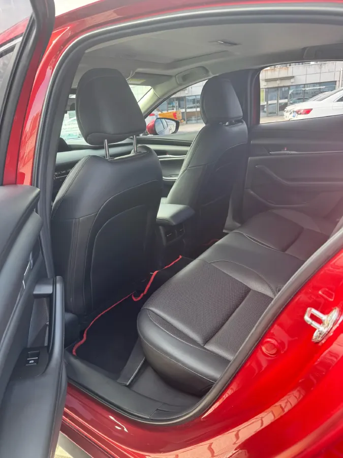2020 Mazda 3 Axela 1.5L 117HP L4 6AT,autocango,china used car exporter,china ev exporter,chinese used car exporter,chinese used ev exporter