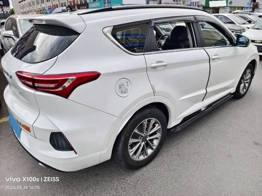 2020 Jetour X70 1.5T 156HP L4 6DCT,autocango,china used car exporter,china ev exporter,chinese used car exporter,chinese used ev exporter