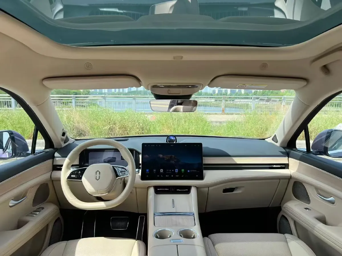2025 AITO AITO M5 1.5T 152HP L4 REEV 42KWH,autocango,china used car exporter,china ev exporter,chinese used car exporter,chinese used ev exporter