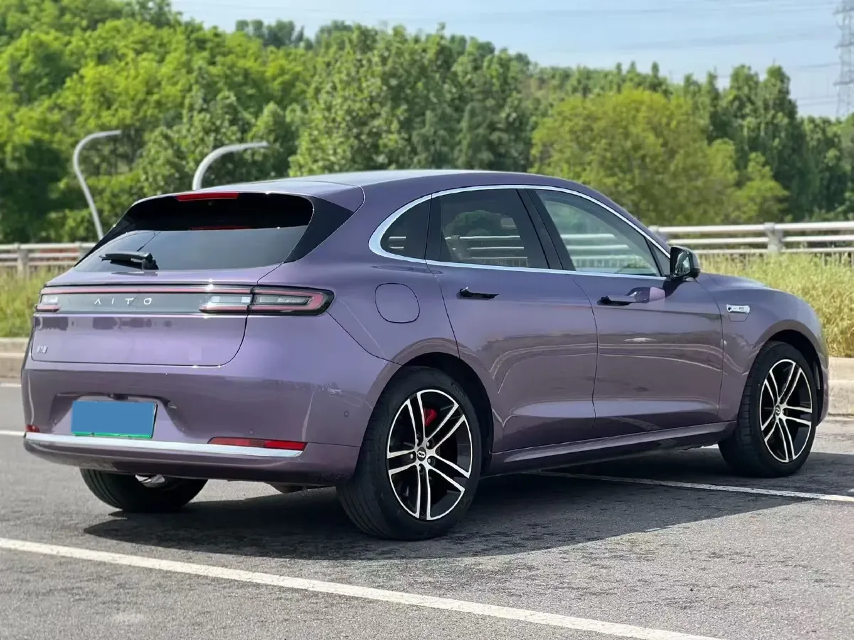 2025 AITO AITO M5 1.5T 152HP L4 REEV 42KWH,autocango,china used car exporter,china ev exporter,chinese used car exporter,chinese used ev exporter
