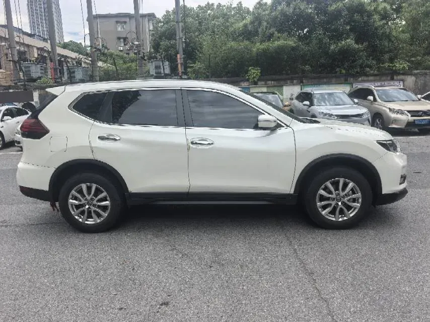 2020 Nissan X-Trail 2.0L 154HP L4 CVT,autocango,china used car exporter,china ev exporter,chinese used car exporter,chinese used ev exporter