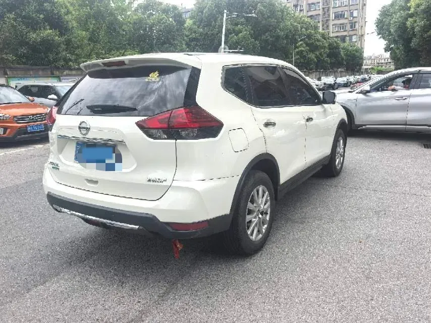 2020 Nissan X-Trail 2.0L 154HP L4 CVT,autocango,china used car exporter,china ev exporter,chinese used car exporter,chinese used ev exporter