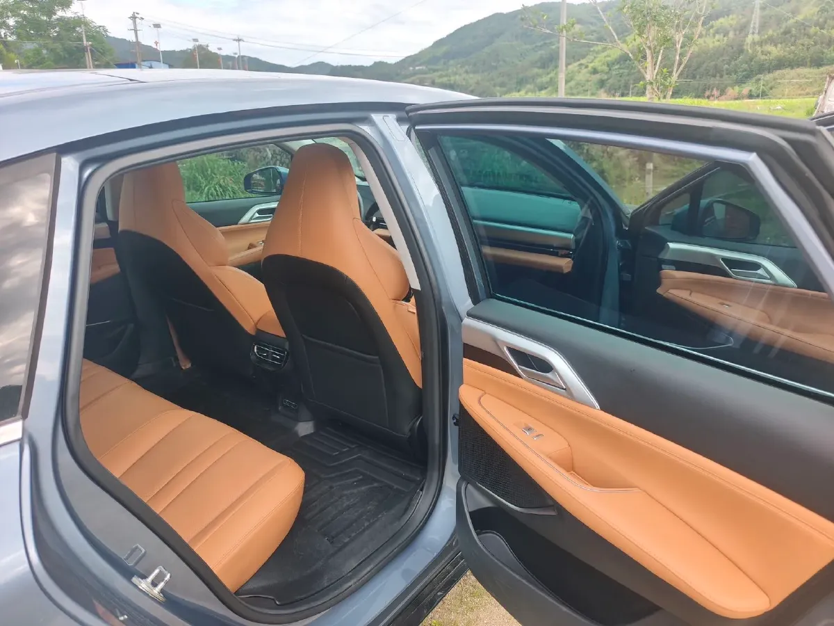 2022 Xpeng P5 BEV 66.2KWH,autocango,china used car exporter,china ev exporter,chinese used car exporter,chinese used ev exporter