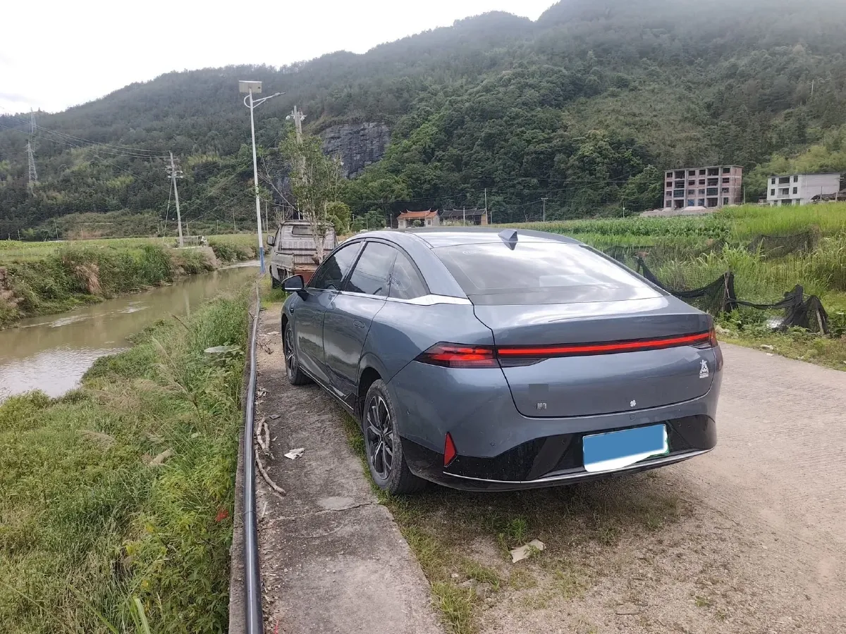 2022 Xpeng P5 BEV 66.2KWH,autocango,china used car exporter,china ev exporter,chinese used car exporter,chinese used ev exporter