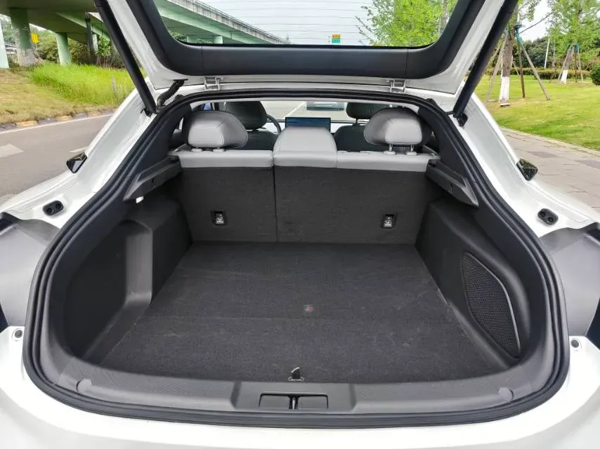2025 Xpeng MONA M03 BEV,autocango,china used car exporter,china ev exporter,chinese used car exporter,chinese used ev exporter