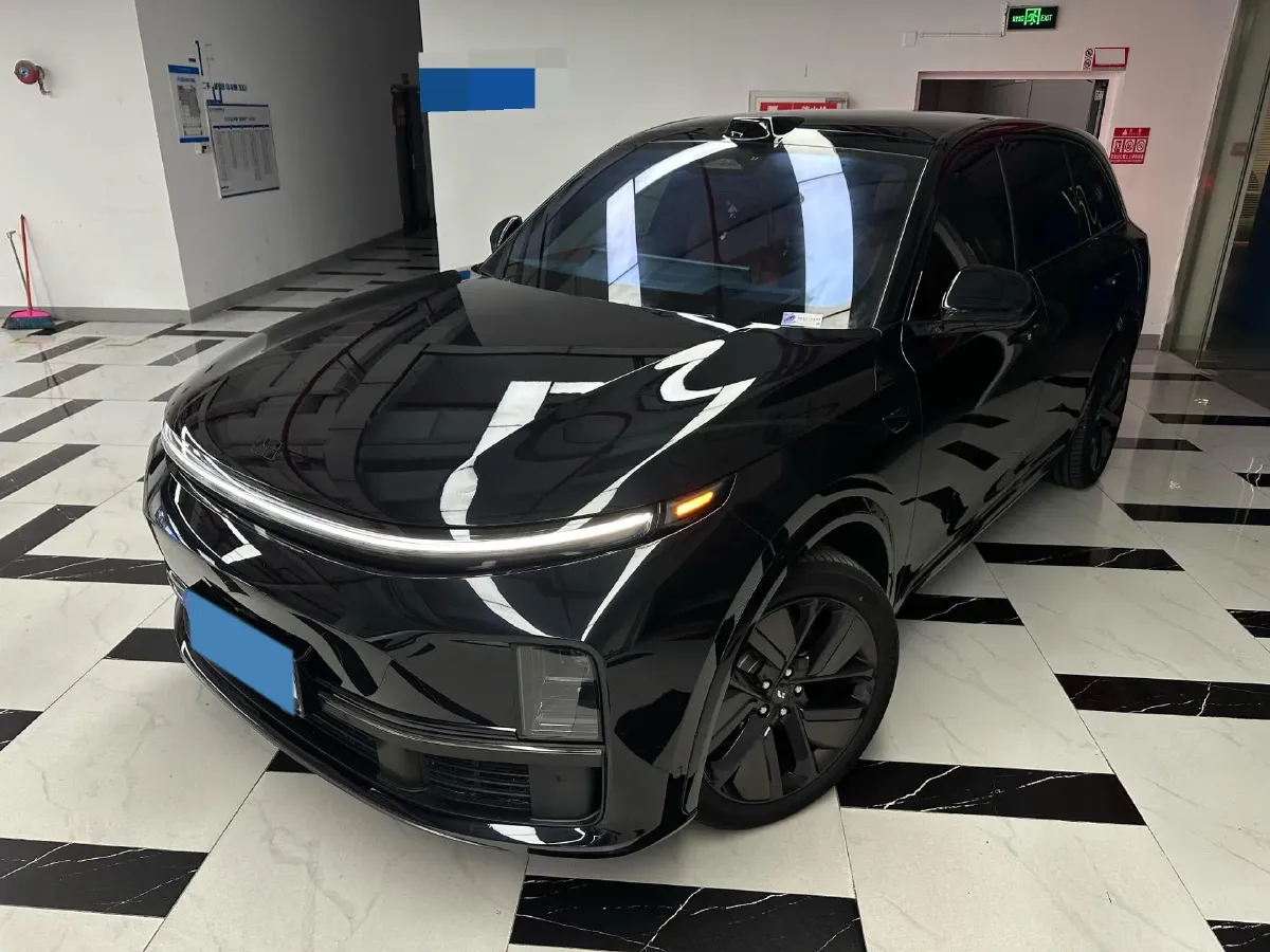 2023 Li L7 Range Extended 154HP REEV 40.9KWH,autocango,china used car exporter,china ev exporter,chinese used car exporter,chinese used ev exporter