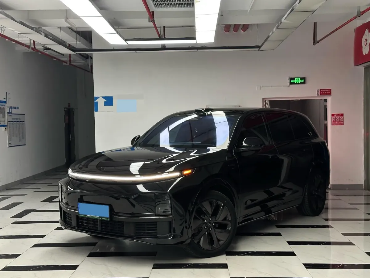 2023 Li L7 Range Extended 154HP REEV 40.9KWH,autocango,china used car exporter,china ev exporter,chinese used car exporter,chinese used ev exporter