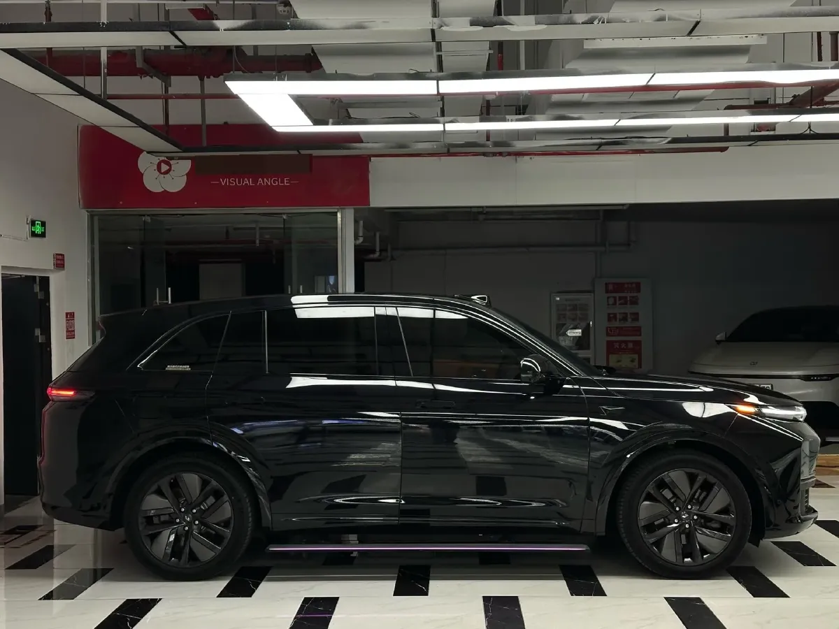 2023 Li L7 Range Extended 154HP REEV 40.9KWH,autocango,china used car exporter,china ev exporter,chinese used car exporter,chinese used ev exporter