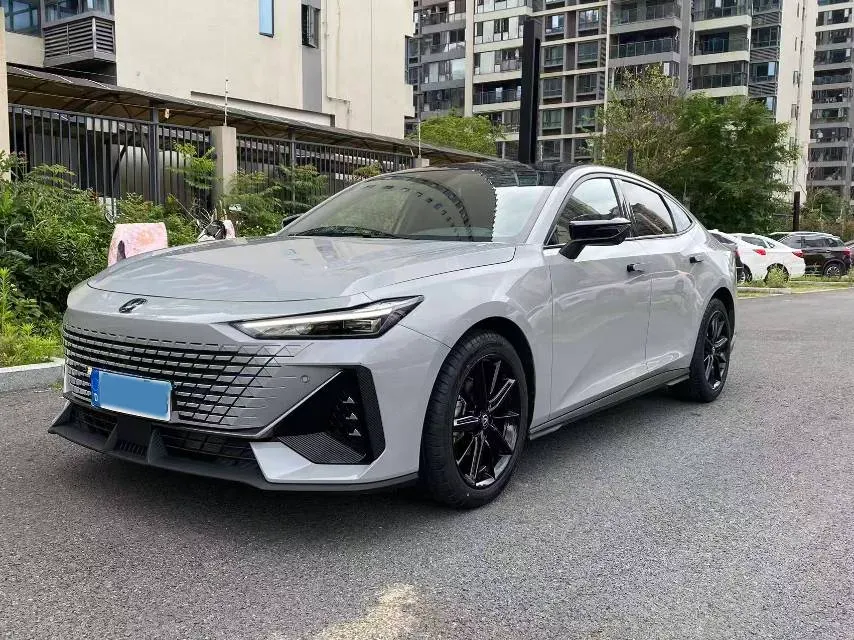 2022 ChangAn UNI-V 1.5T 188HP L4 7DCT,autocango,china used car exporter,china ev exporter,chinese used car exporter,chinese used ev exporter