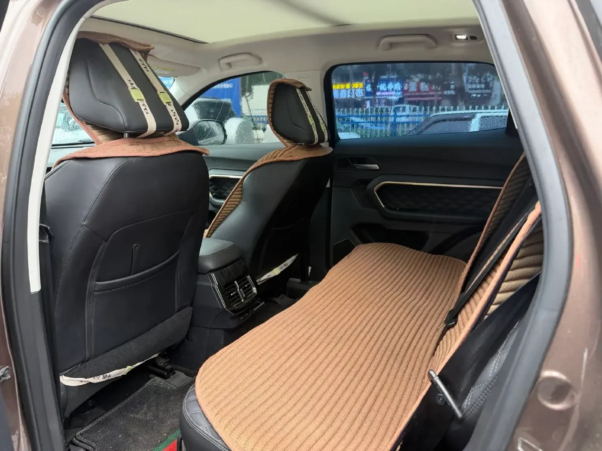 2021 Haval H6 1.5T 150HP L4 7DCT,autocango,china used car exporter,china ev exporter,chinese used car exporter,chinese used ev exporter