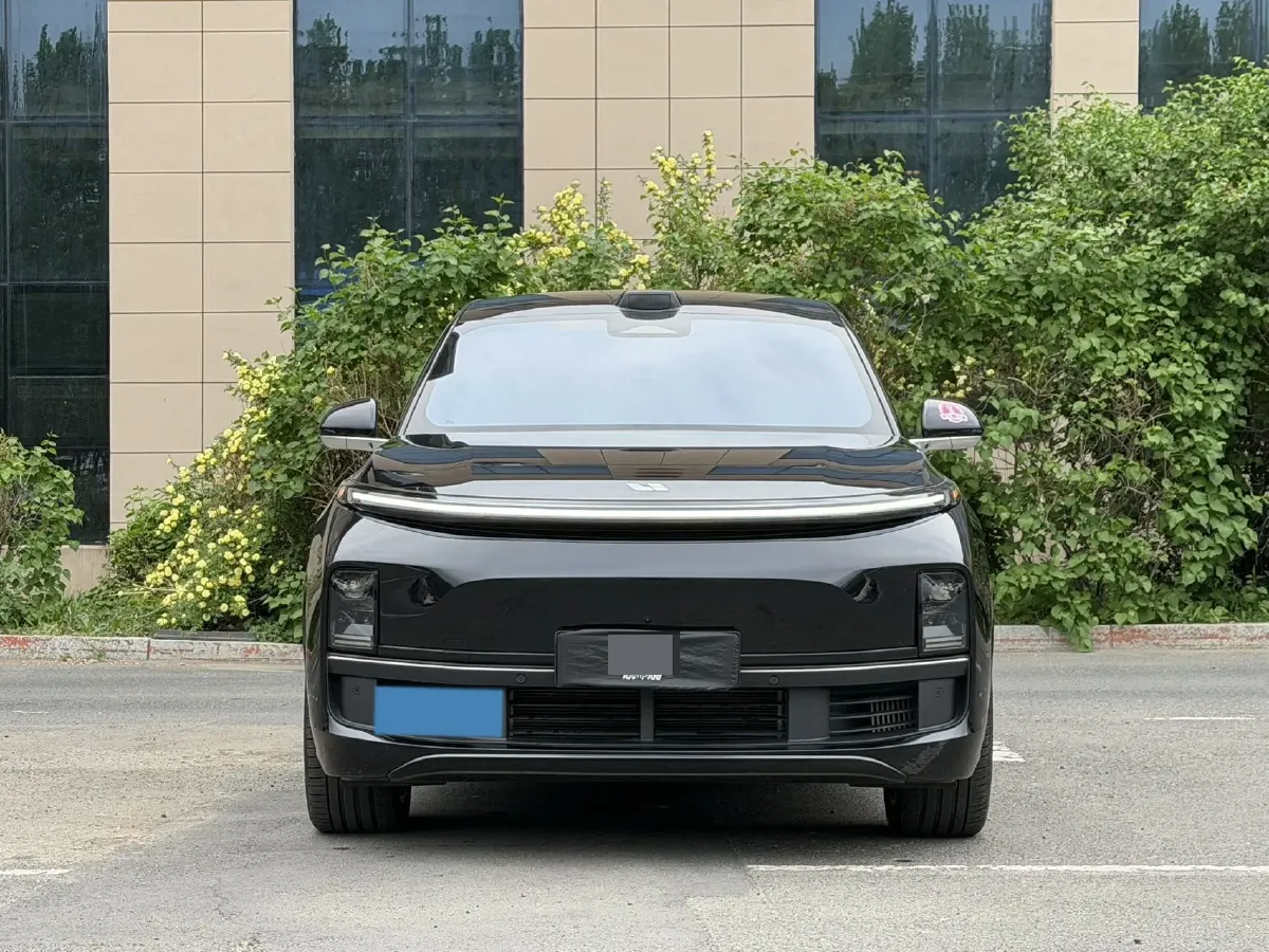 2024 Li L9 Range Extended 154HP REEV 52.3KWH,autocango,china used car exporter,china ev exporter,chinese used car exporter,chinese used ev exporter