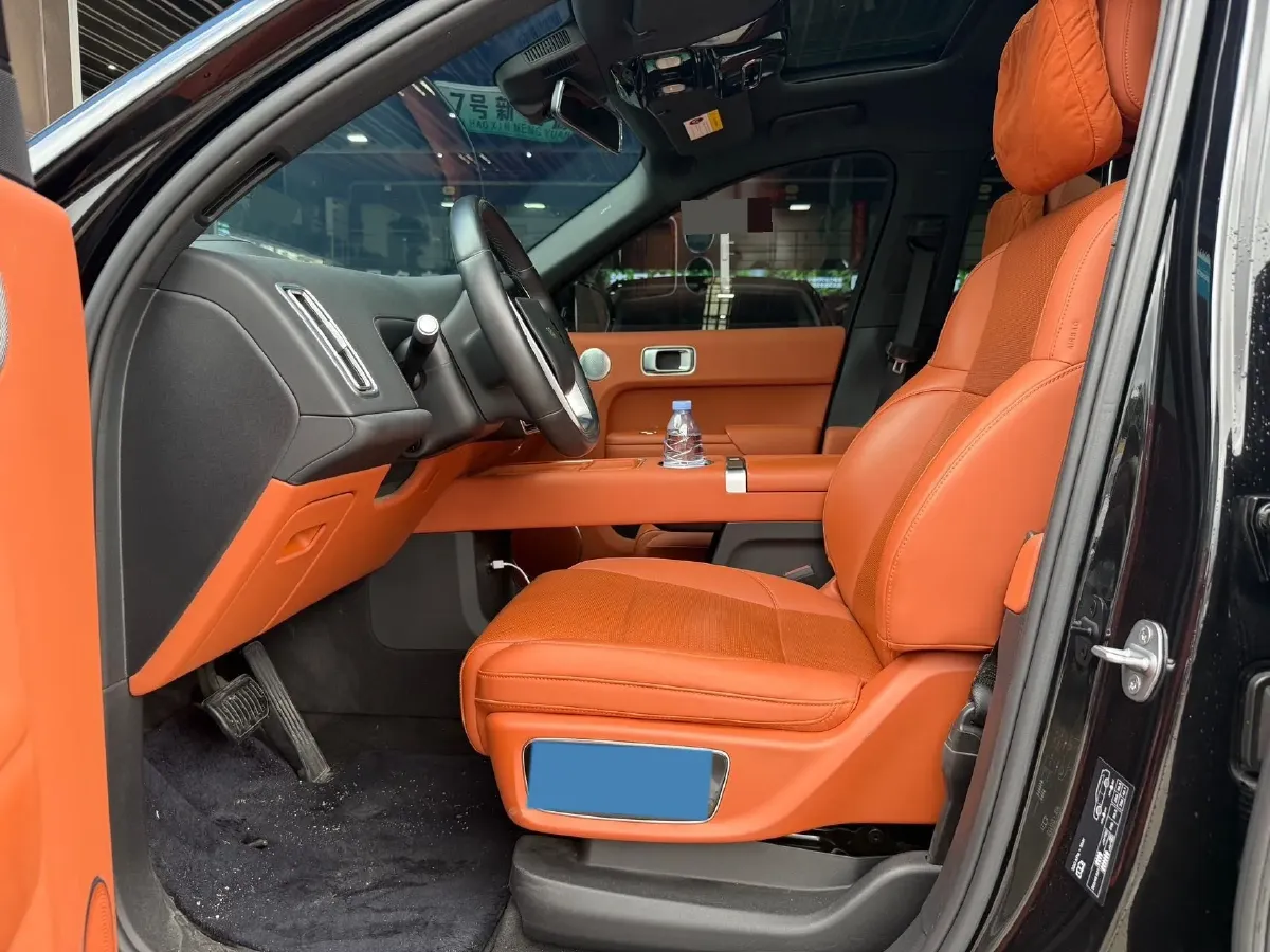 2023 Li L9 Range Extended 154HP REEV 42.6KWH,autocango,china used car exporter,china ev exporter,chinese used car exporter,chinese used ev exporter