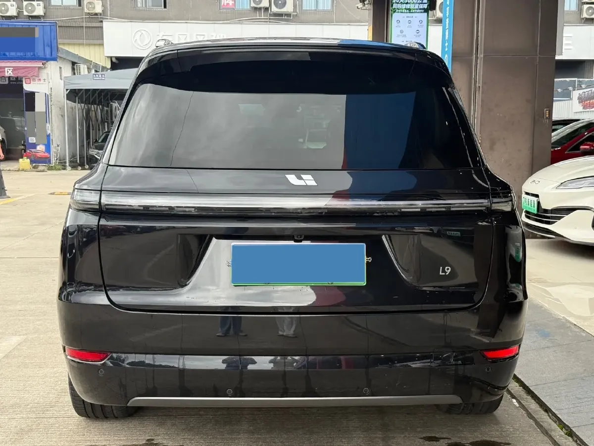 2023 Li L9 Range Extended 154HP REEV 42.6KWH,autocango,china used car exporter,china ev exporter,chinese used car exporter,chinese used ev exporter
