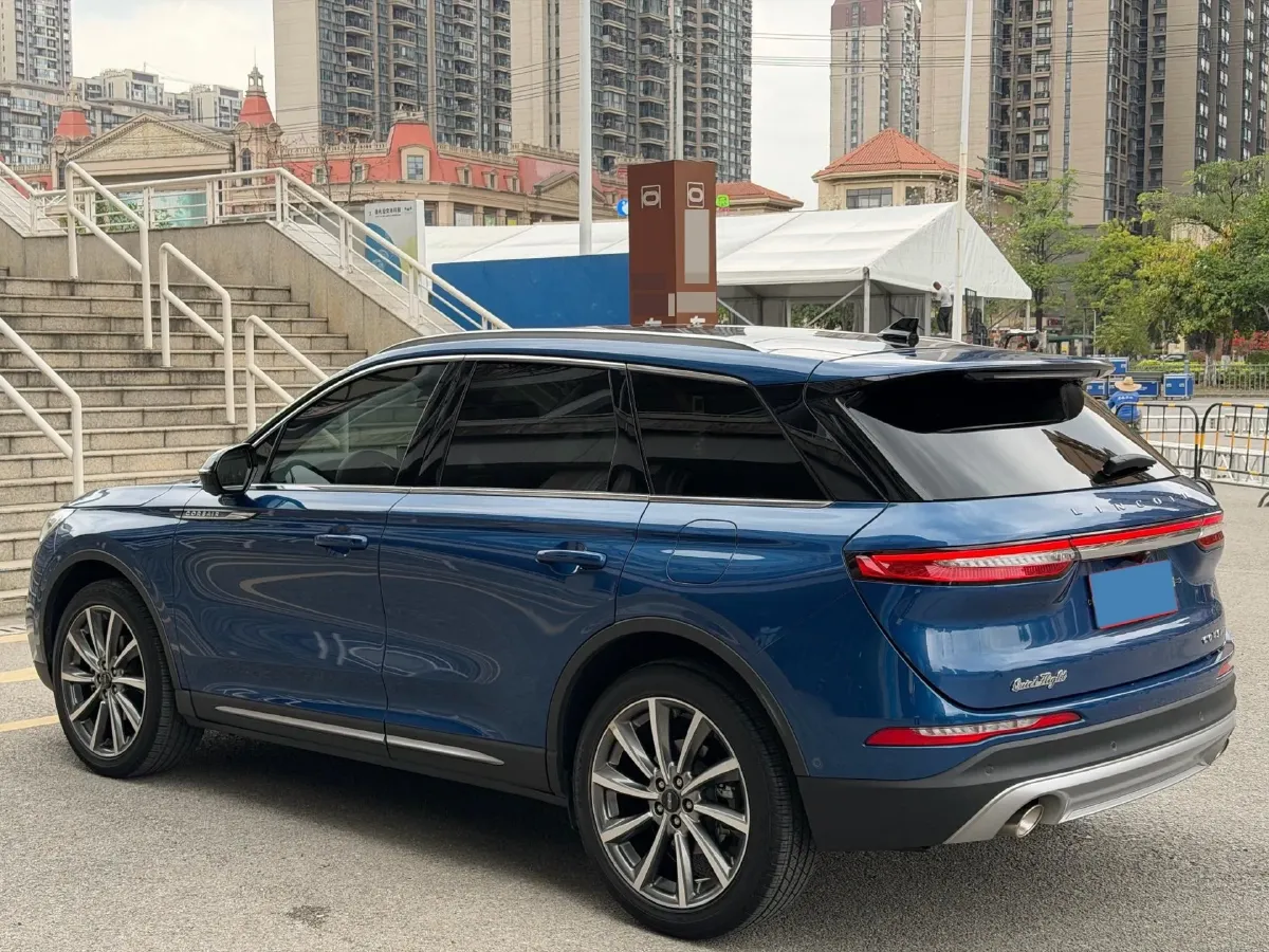 2022 Lincoln Corsair 2.0T 245HP L4 8AT,autocango,china used car exporter,china ev exporter,chinese used car exporter,chinese used ev exporter