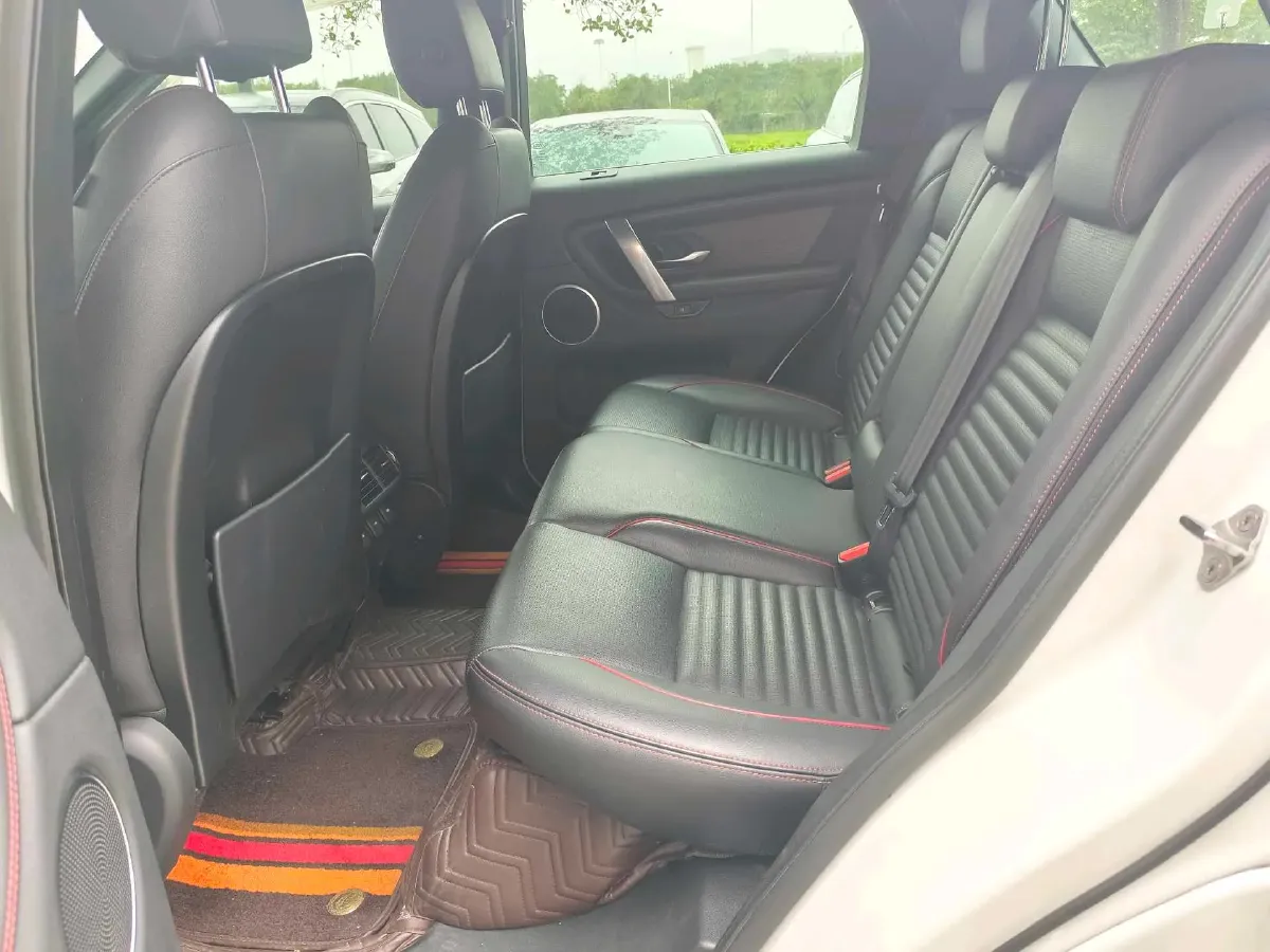 2022 Land Rover Discovery Sport 1.5T 200HP L3 8AT PHEV,autocango,china used car exporter,china ev exporter,chinese used car exporter,chinese used ev exporter