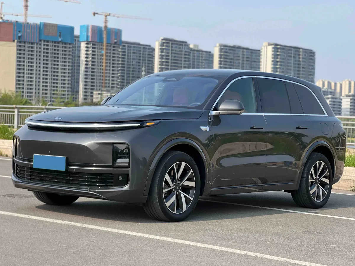 2023 Li L7 Range Extended 154HP REEV 40.9KWH,autocango,china used car exporter,china ev exporter,chinese used car exporter,chinese used ev exporter