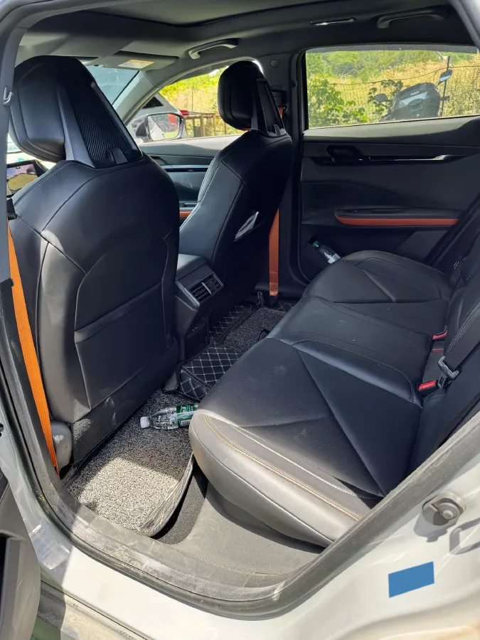 2022 ChangAn UNI-V 1.5T 188HP L4 7DCT,autocango,china used car exporter,china ev exporter,chinese used car exporter,chinese used ev exporter