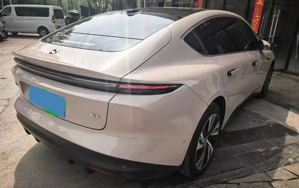2024 NIO ET5 BEV 75KWH,autocango,china used car exporter,china ev exporter,chinese used car exporter,chinese used ev exporter