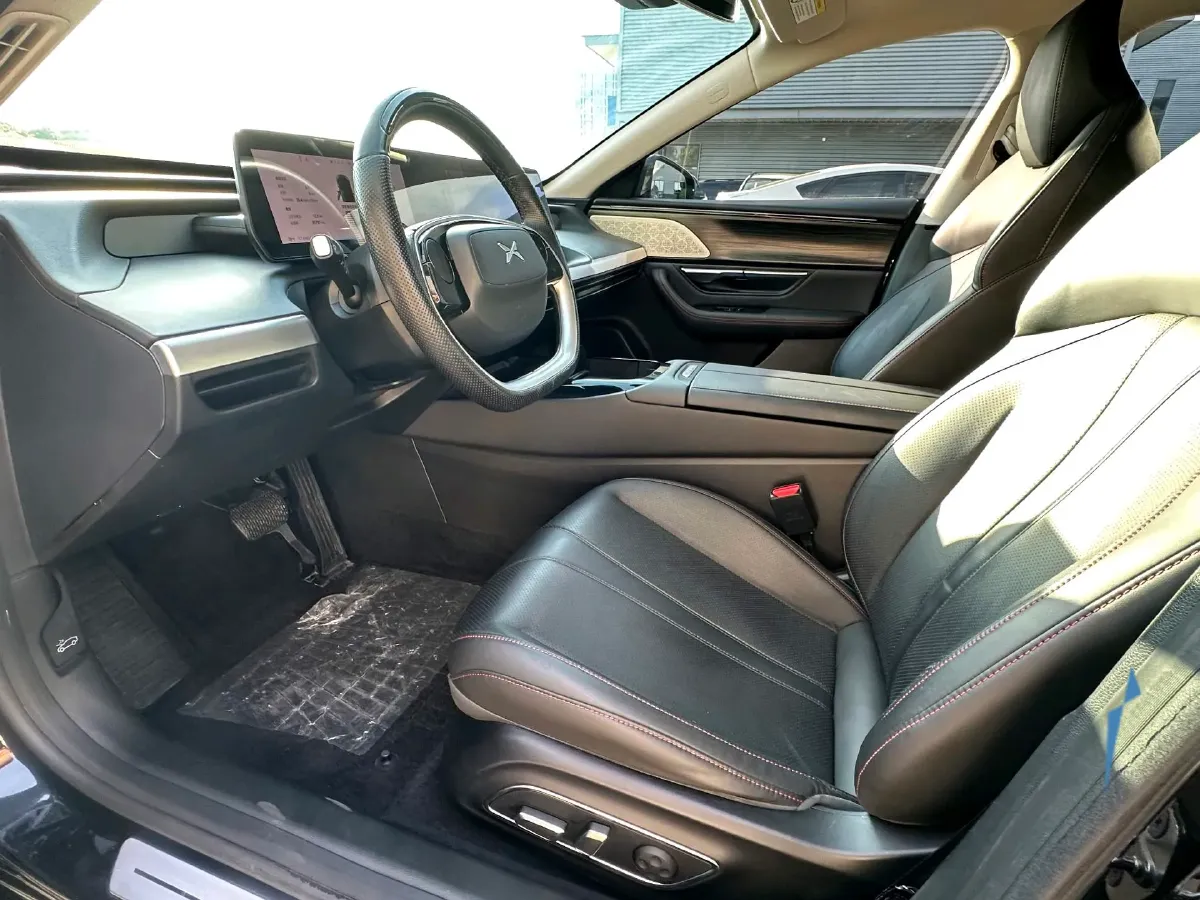 2023 Xpeng P7 BEV 70.8KWH,autocango,china used car exporter,china ev exporter,chinese used car exporter,chinese used ev exporter