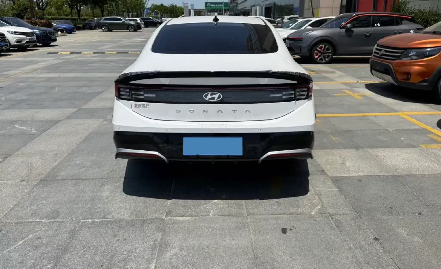 2024 Hyundai Sonata 1.5T 170HP L4 8AT,autocango,china used car exporter,china ev exporter,chinese used car exporter,chinese used ev exporter