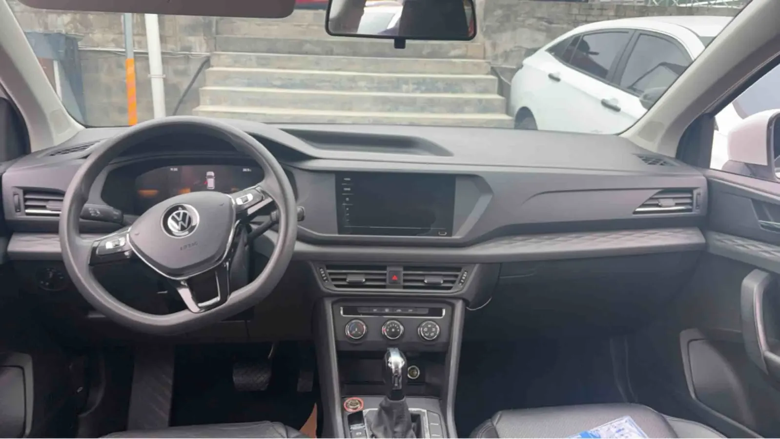 2021 Volkswagen Tharu 1.4T 150HP L4 7DCT,autocango,china used car exporter,china ev exporter,chinese used car exporter,chinese used ev exporter
