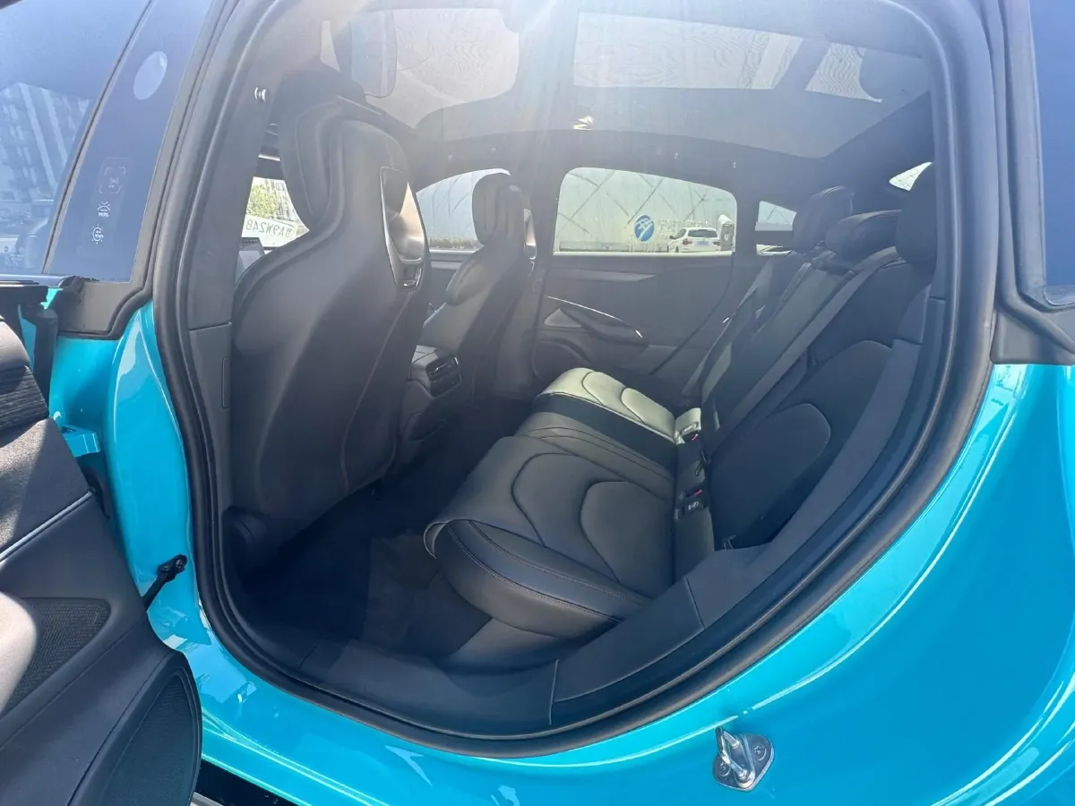 2024 MI SU7 BEV 101KWH,autocango,china used car exporter,china ev exporter,chinese used car exporter,chinese used ev exporter