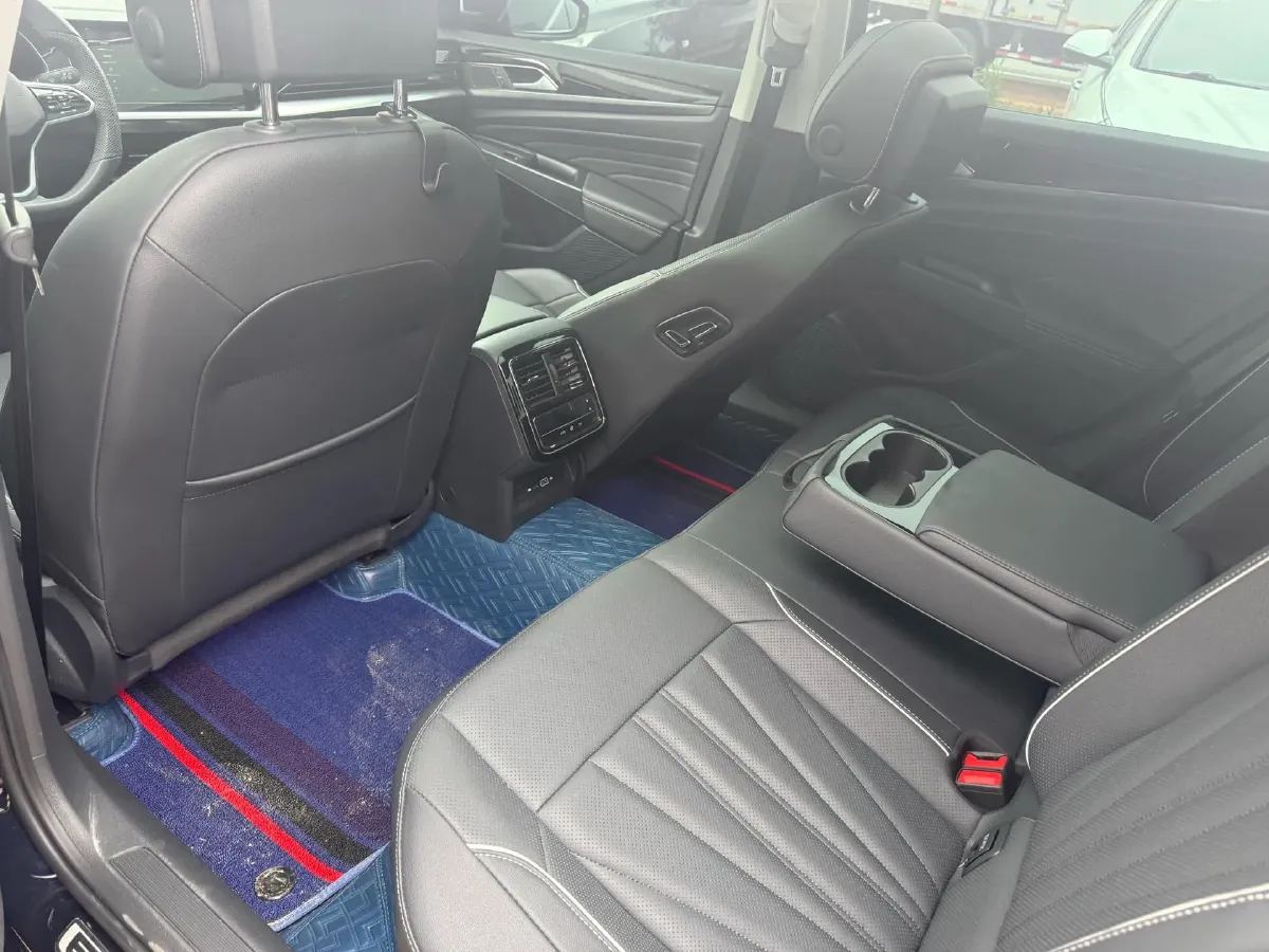 2024 Volkswagen Passat 2.0T 186HP L4 7DCT,autocango,china used car exporter,china ev exporter,chinese used car exporter,chinese used ev exporter