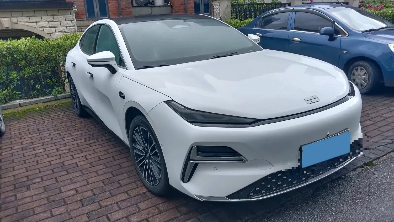 2025 Geely Galaxy Starshine 8 1.5L 112HP L4 1DHT PHEV,autocango,china used car exporter,china ev exporter,chinese used car exporter,chinese used ev exporter