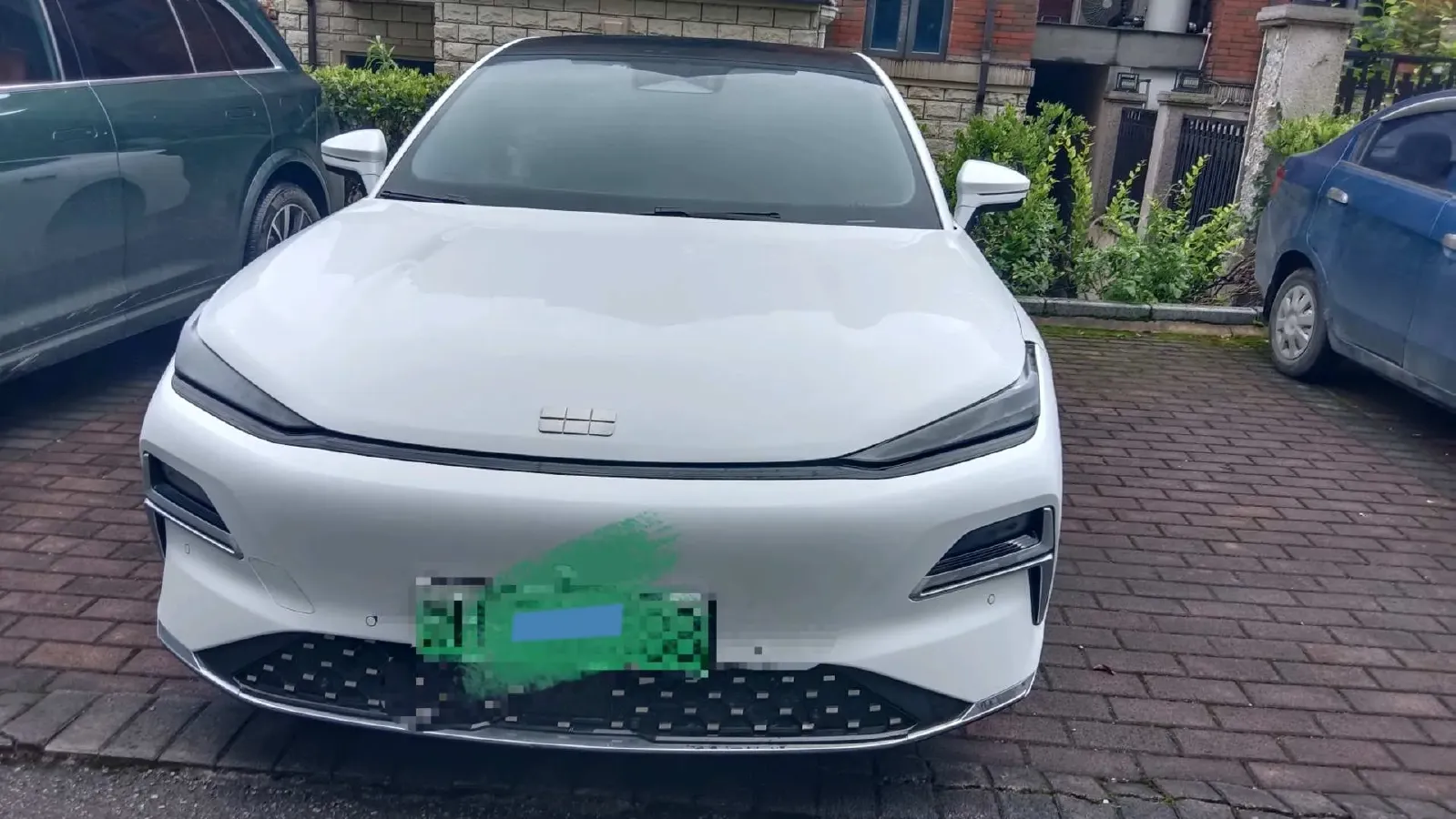 2025 Geely Galaxy Starshine 8 1.5L 112HP L4 1DHT PHEV,autocango,china used car exporter,china ev exporter,chinese used car exporter,chinese used ev exporter