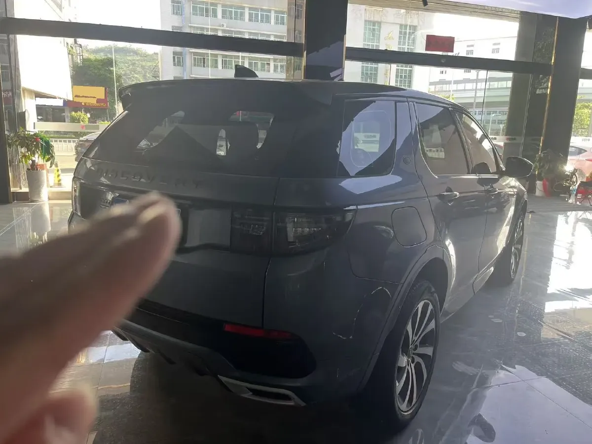 2021 Land Rover Discovery Sport 2.0T 249HP L4 9AT,autocango,china used car exporter,china ev exporter,chinese used car exporter,chinese used ev exporter