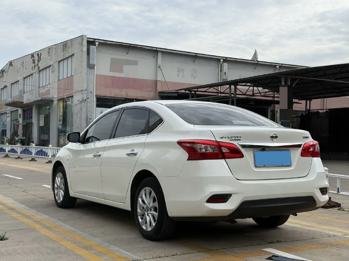 2022 Nissan Sylphy 1.6L 122HP L4 CVT,autocango,china used car exporter,china ev exporter,chinese used car exporter,chinese used ev exporter