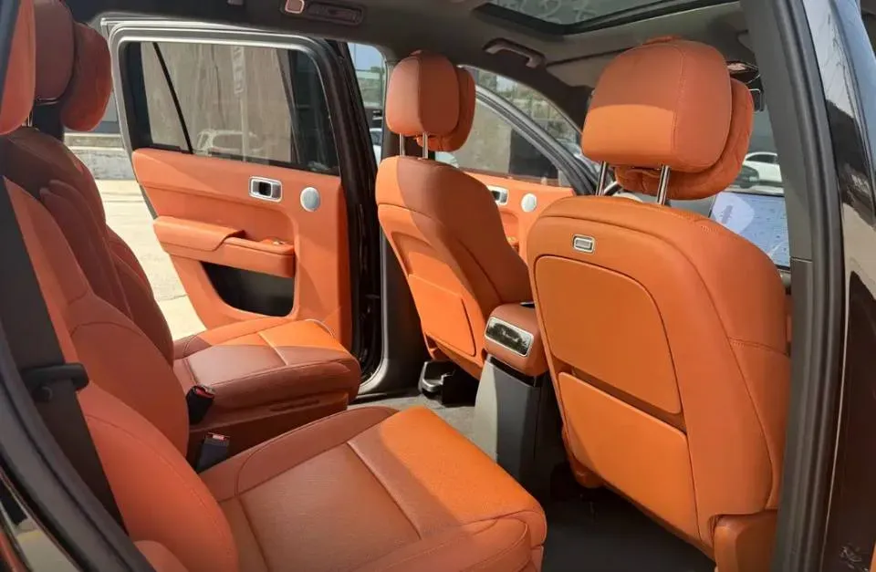 2024 Li L9 Range Extended 154HP REEV 52.3KWH,autocango,china used car exporter,china ev exporter,chinese used car exporter,chinese used ev exporter