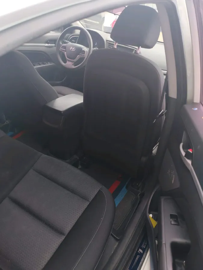 2016 Hyundai Elantra 1.6L 130HP L4 6AT,autocango,china used car exporter,china ev exporter,chinese used car exporter,chinese used ev exporter