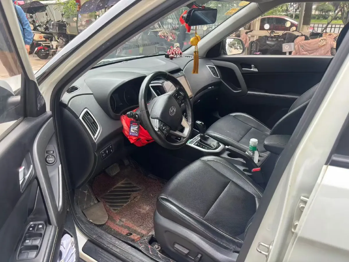 2017 Hyundai ix25 1.6L 125HP L4 6AT,autocango,china used car exporter,china ev exporter,chinese used car exporter,chinese used ev exporter