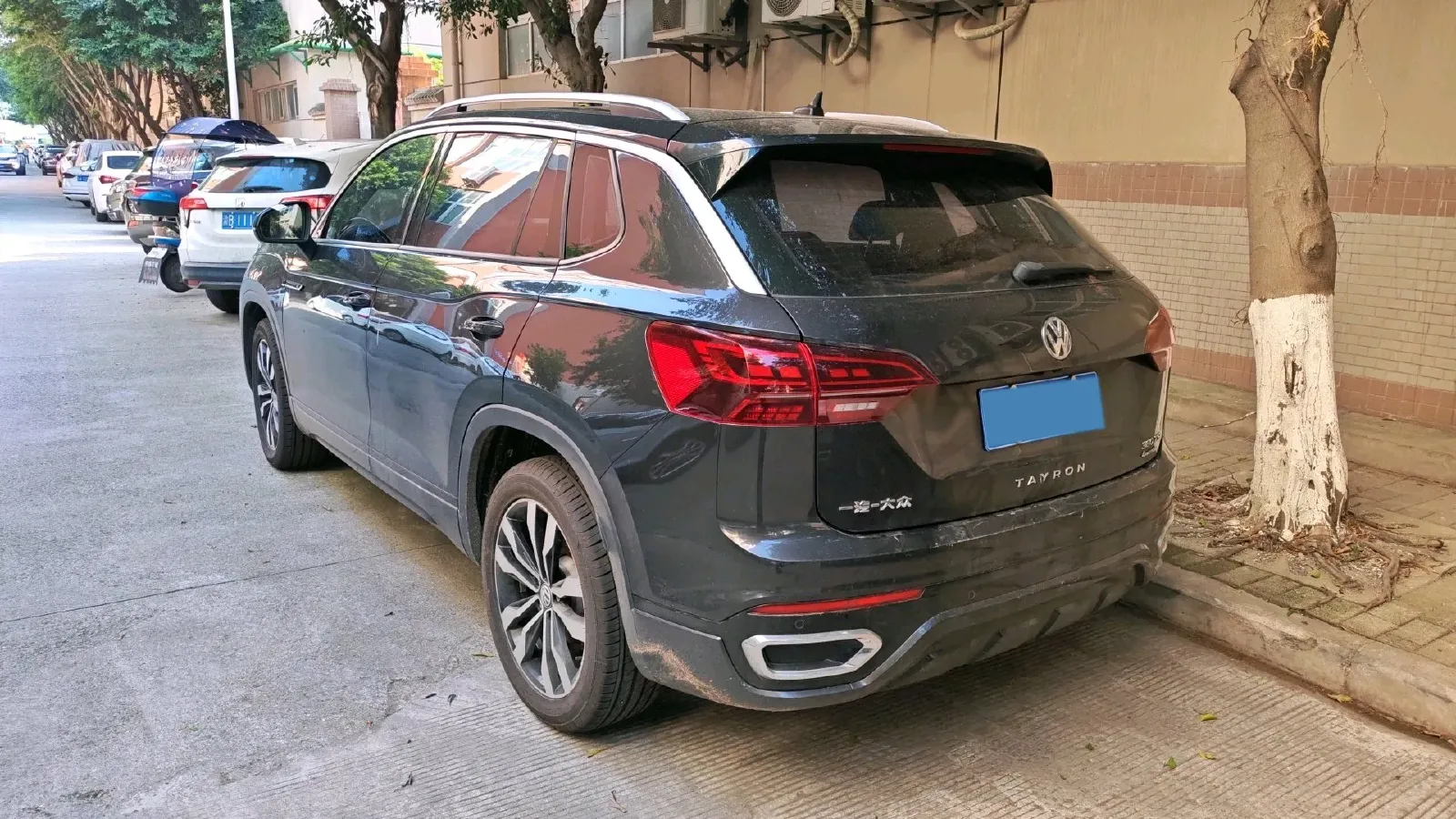 2021 Volkswagen Tayron 2.0T 220HP L4 7DCT,autocango,china used car exporter,china ev exporter,chinese used car exporter,chinese used ev exporter
