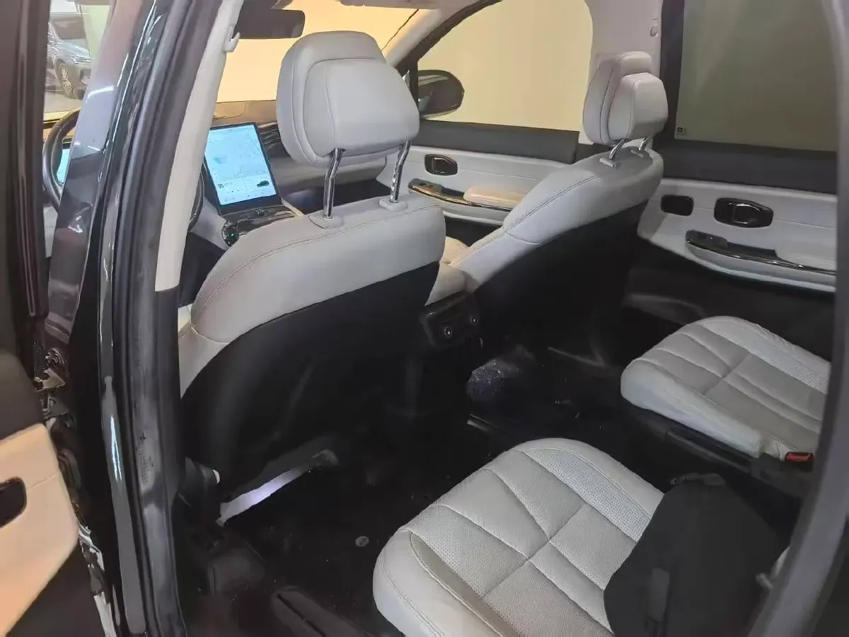 2020 NIO ES8 BEV 84KWH,autocango,china used car exporter,china ev exporter,chinese used car exporter,chinese used ev exporter