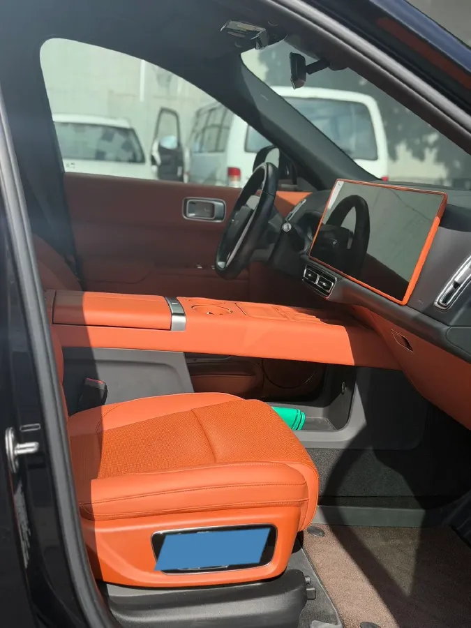 2024 Li L9 Range Extended 154HP REEV 52.3KWH,autocango,china used car exporter,china ev exporter,chinese used car exporter,chinese used ev exporter