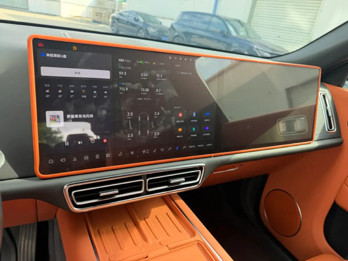 2024 Li L9 Range Extended 154HP REEV 52.3KWH,autocango,china used car exporter,china ev exporter,chinese used car exporter,chinese used ev exporter