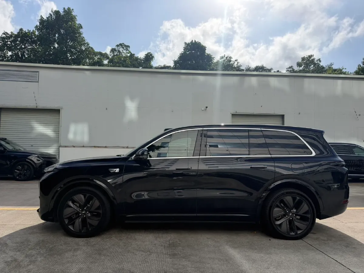 2024 Li L9 Range Extended 154HP REEV 52.3KWH,autocango,china used car exporter,china ev exporter,chinese used car exporter,chinese used ev exporter