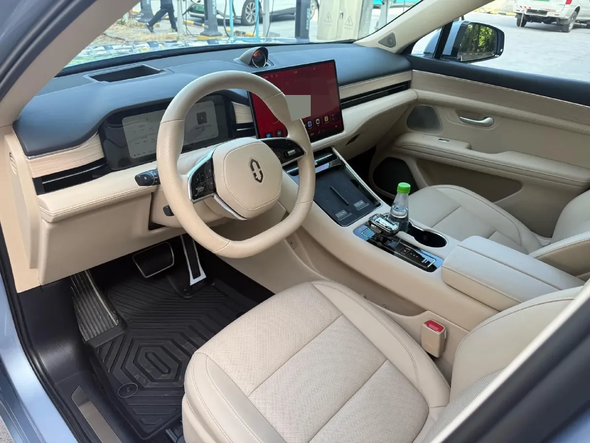 2024 AITO AITO M5 BEV 83KWH,autocango,china used car exporter,china ev exporter,chinese used car exporter,chinese used ev exporter