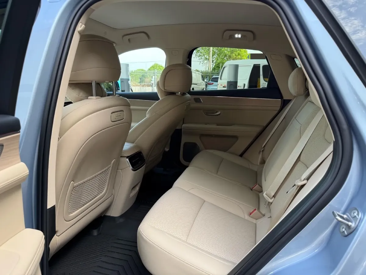 2024 AITO AITO M5 BEV 83KWH,autocango,china used car exporter,china ev exporter,chinese used car exporter,chinese used ev exporter