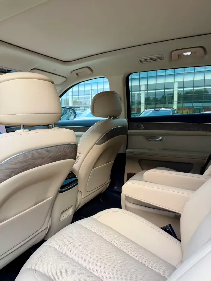2022 Volvo S60 2.0T 197HP L4 8AT,autocango,china used car exporter,china ev exporter,chinese used car exporter,chinese used ev exporter